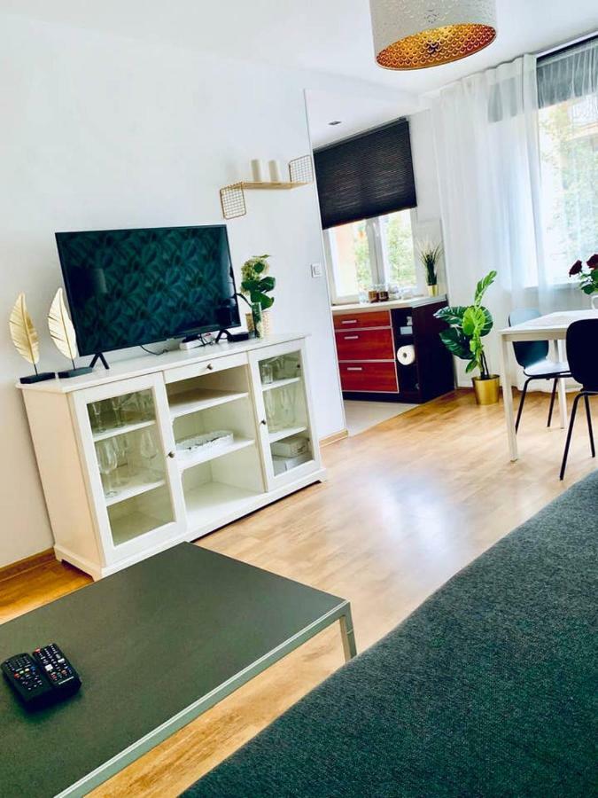 Legnica Apartament 42M2 Delux 4 ภายนอก รูปภาพ